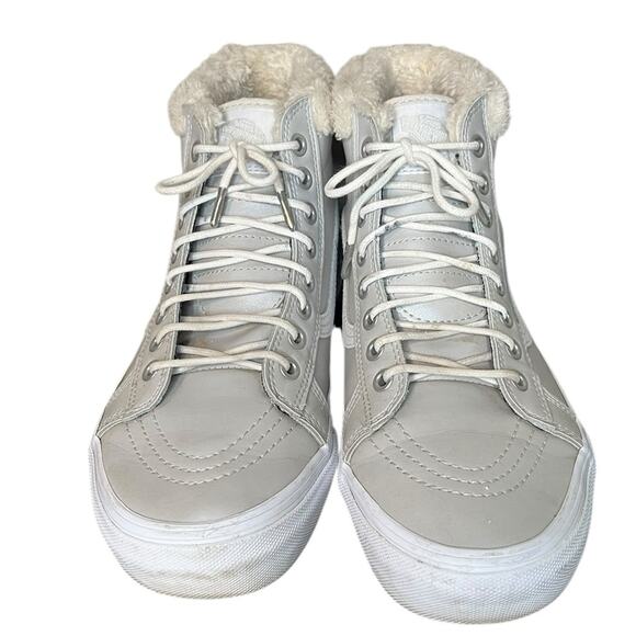 VANS SK8-Hi MTE Metallic/Silver Waterproof Insulated Shoe Men's 7.5 Women's 9 - Picture 1 of 7